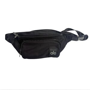 ALO Yoga Black Belt Bag